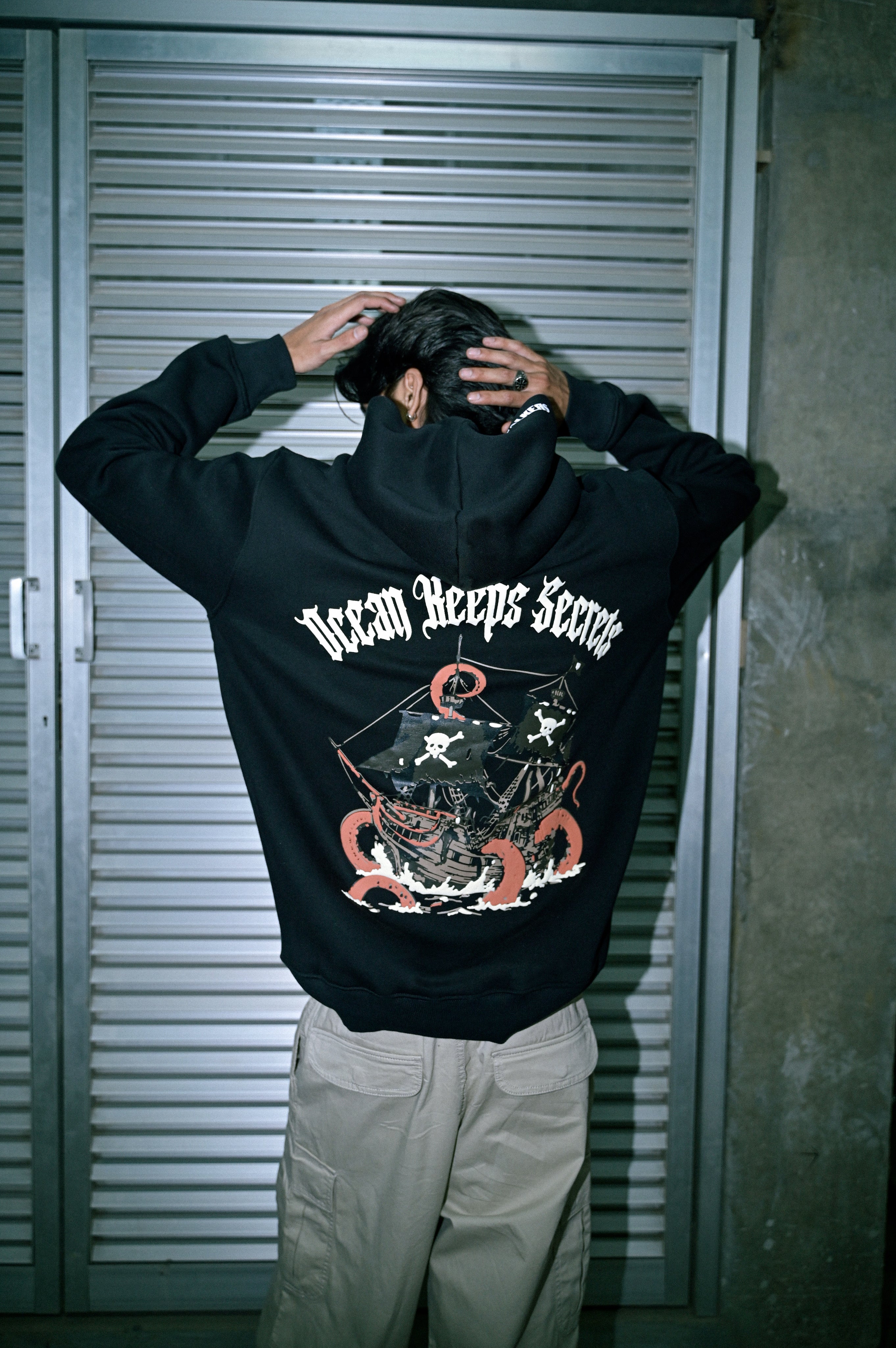 THE LOST CREW HOODIE