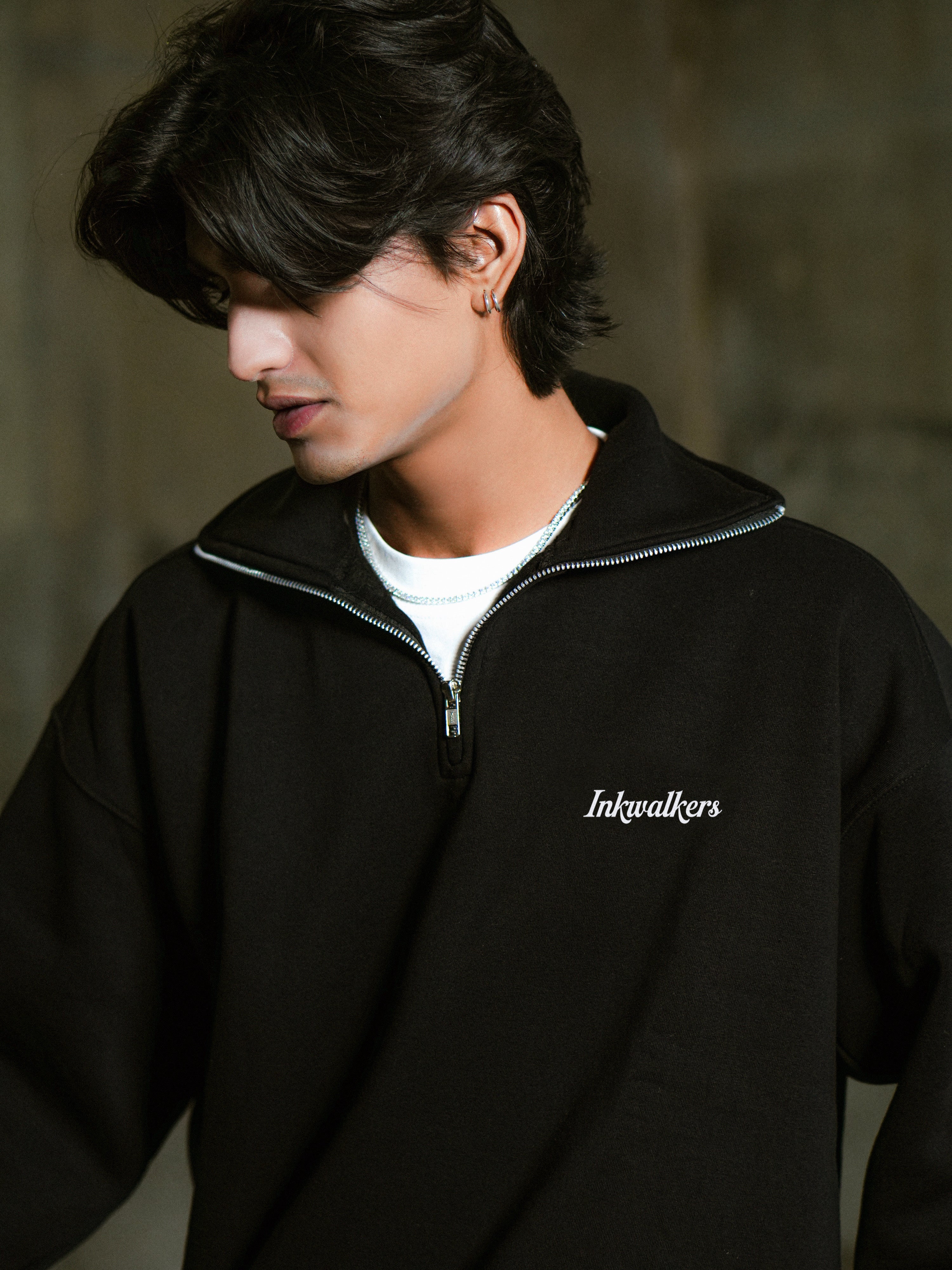 VINTAGE QUARTER ZIP UP - BLACK