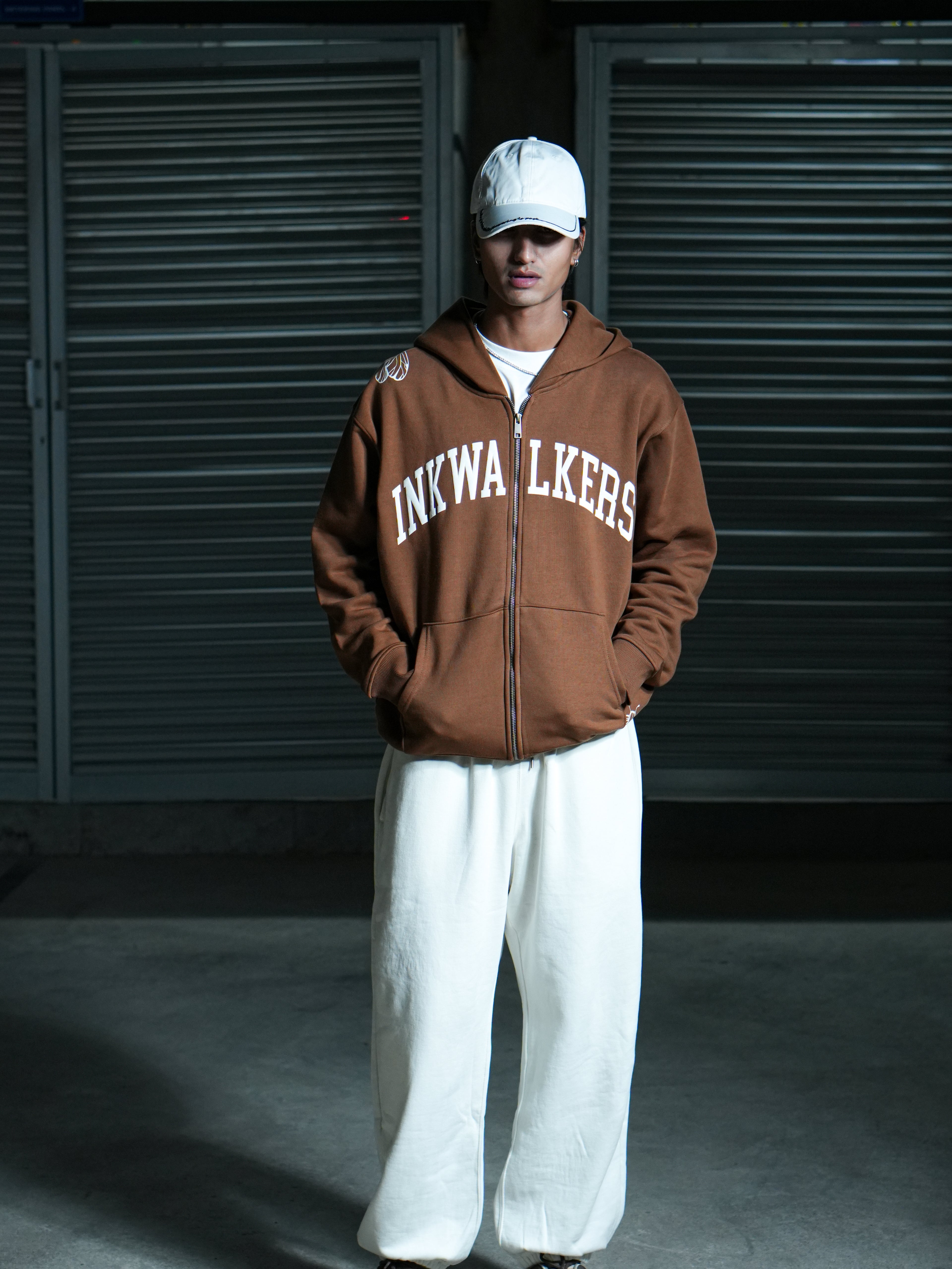 THE EXCEPTION ZIP UP - BROWN