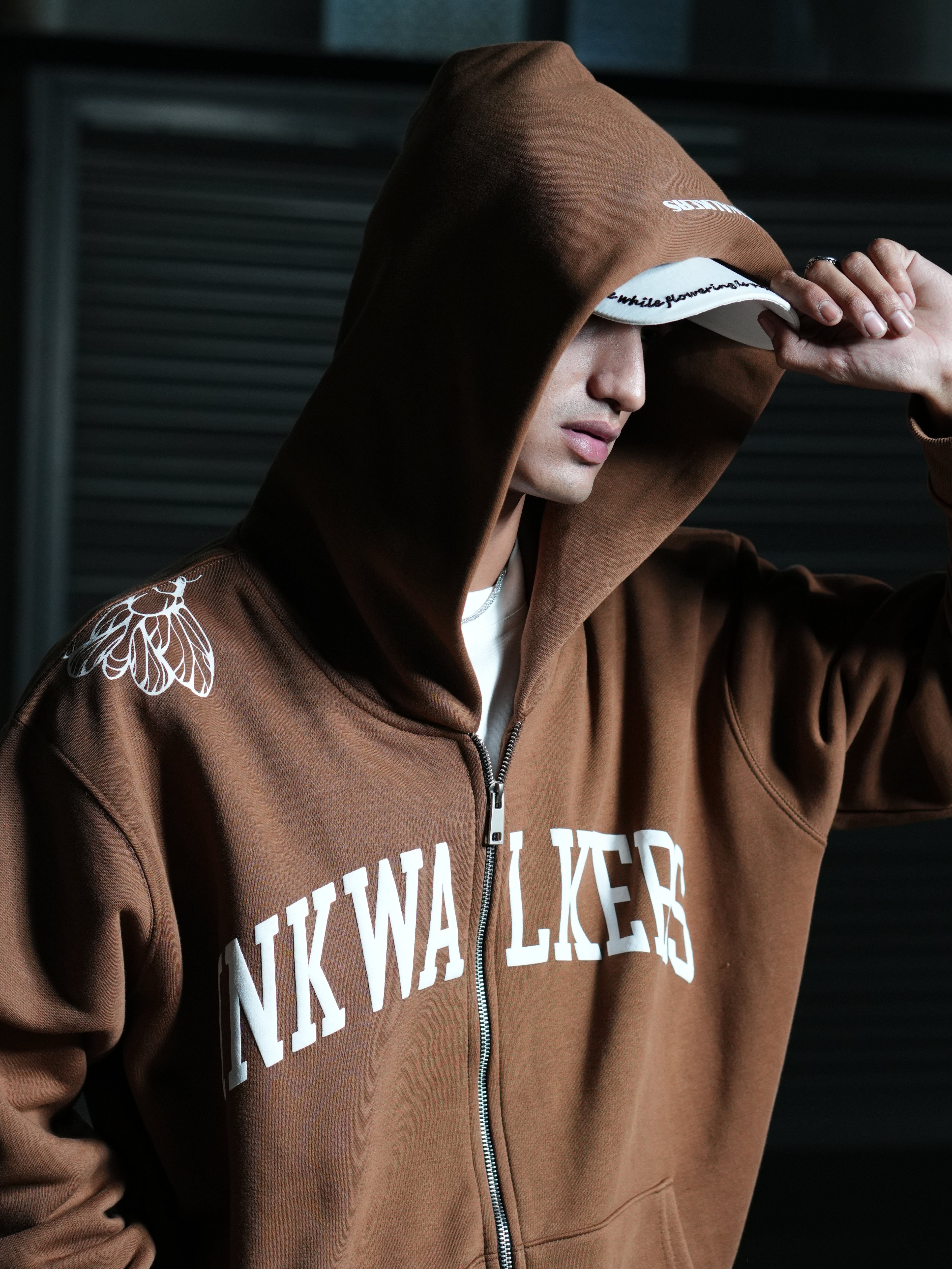 THE EXCEPTION ZIP UP - BROWN